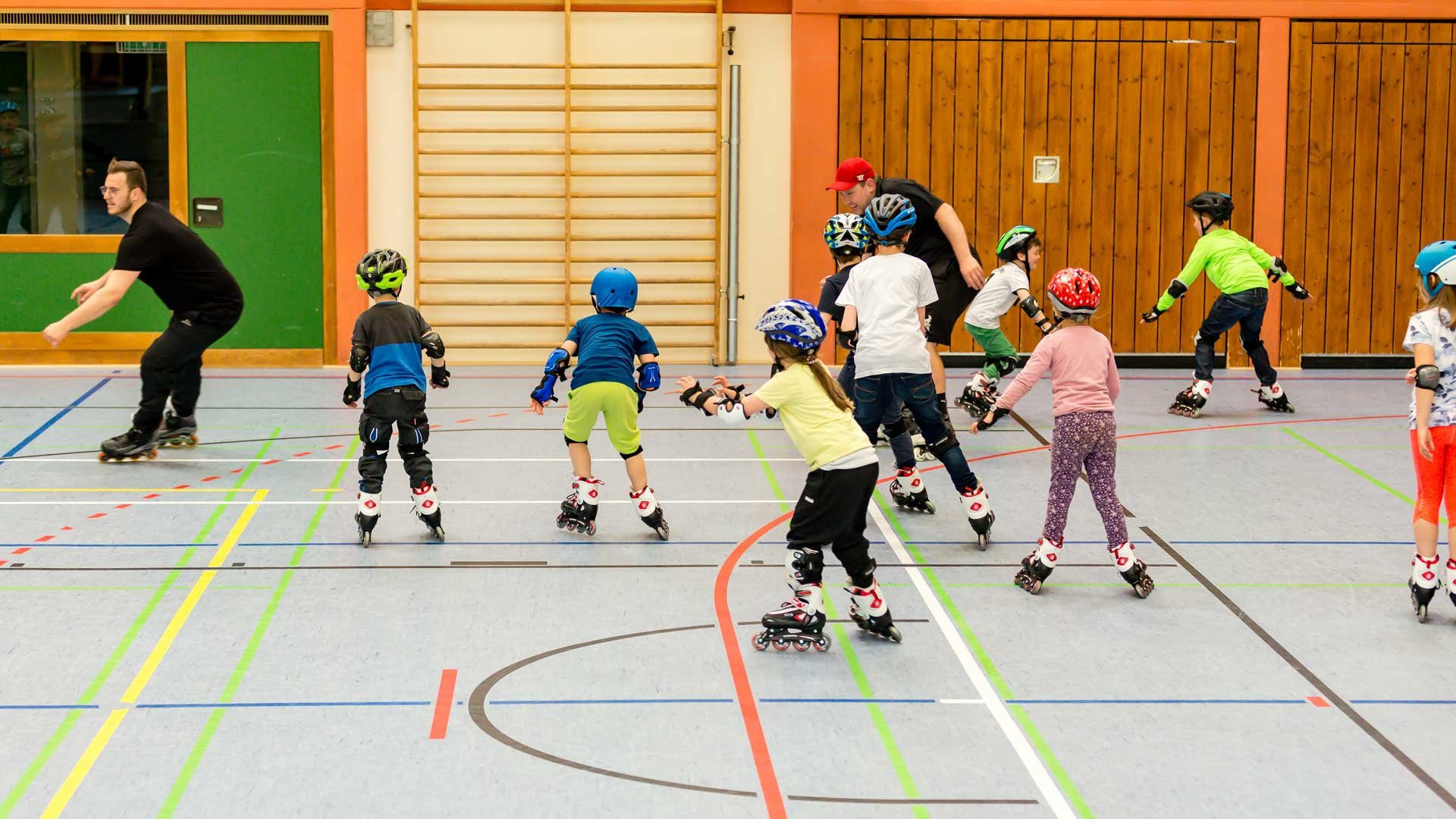 Kinder beim Inlineskaten | © Braunform GmbH